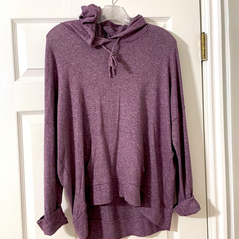 American Eagle MEDIUM Thin/Soft Hoodie